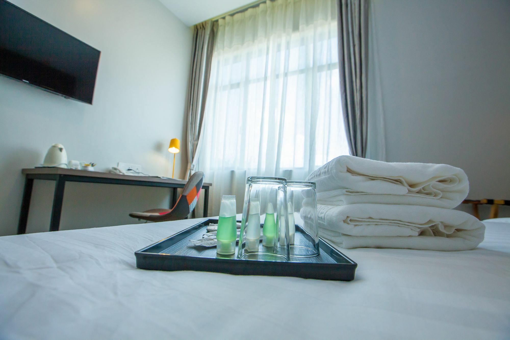 Bzz Hotel Секудаи Экстерьер фото